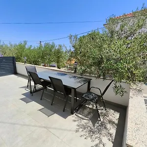 Eva 2 Apartament